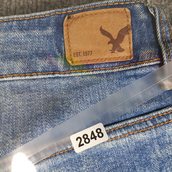 American Eagle Cut Off Denim Shorts Women Size 8 Distressed Tomgirl Button Fly - Picture 11 of 11